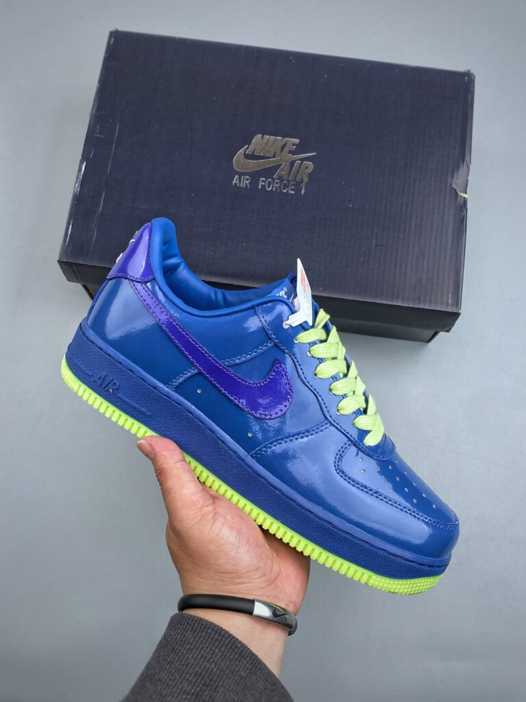 ナイキ エア フォース 1 トレンドスニーカー「Nike Air Force 1」