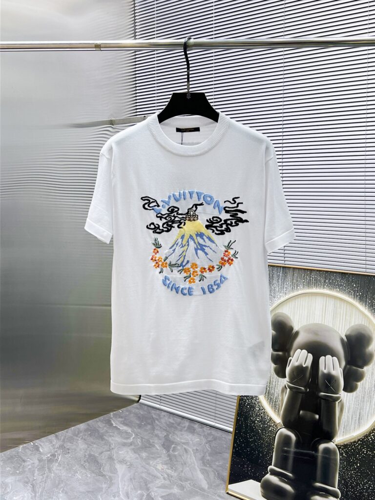 ルイ・ヴィトン Louis Vuitton モノグラム エンブロイダリー クルーネックTシャツ(メンズ)