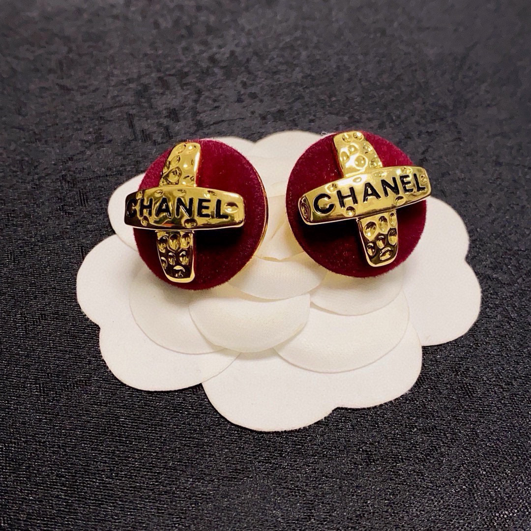 シャネル「Chanel」ヴィンテージ ダブルC フラッフィー ピアス