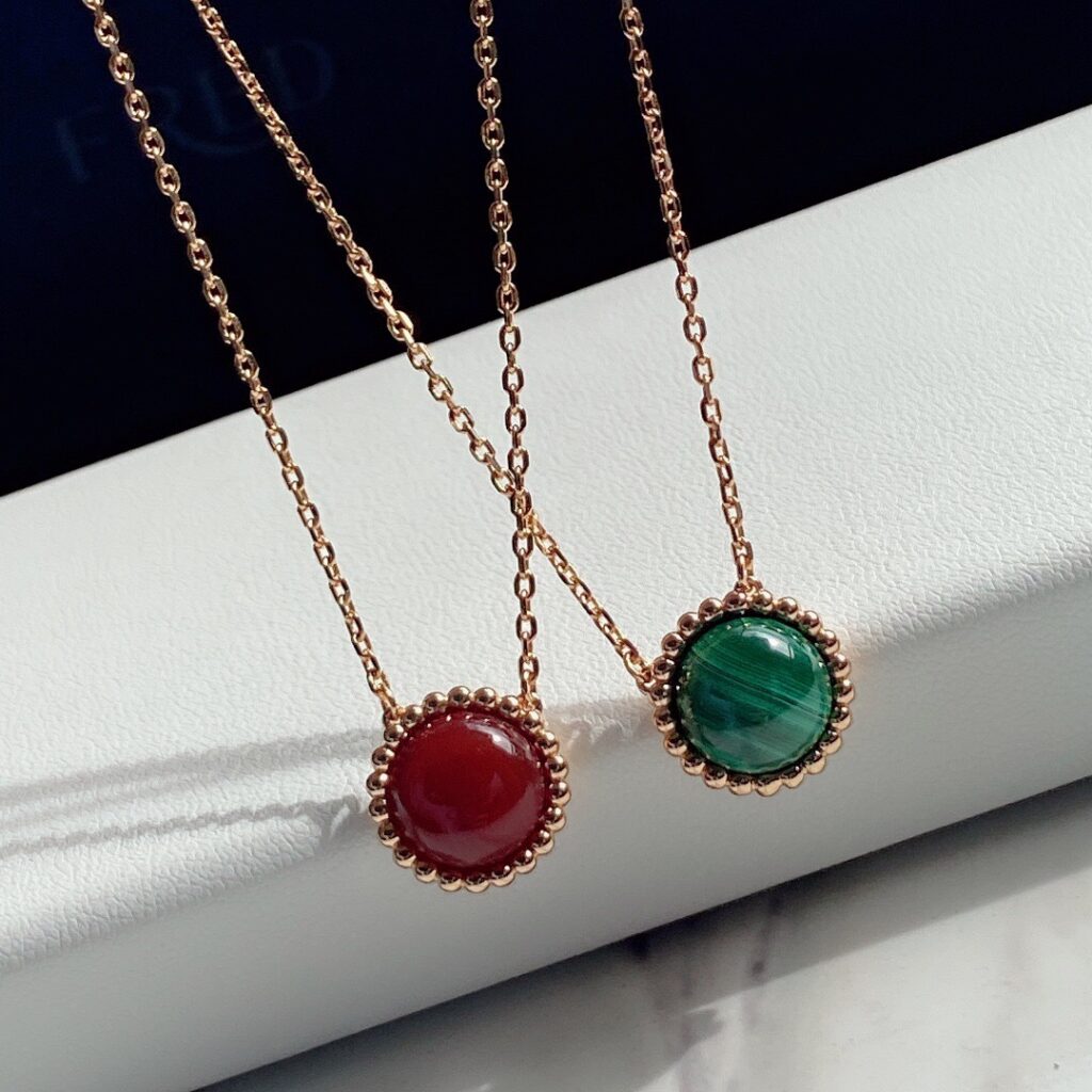 ヴァン クリーフ&アーペル「Van Cleef & Arpels」 Perlée Couleurs ロングネックレス42cm