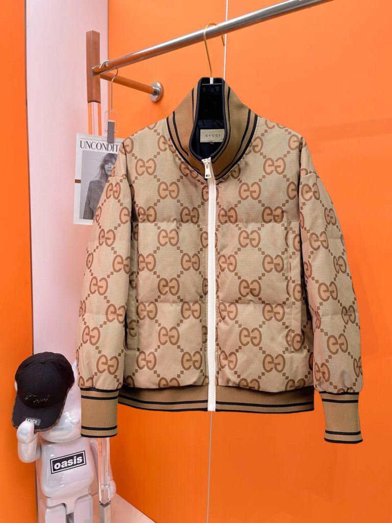 グッチ「Gucci」秋冬ラペル付きダウンジャケット