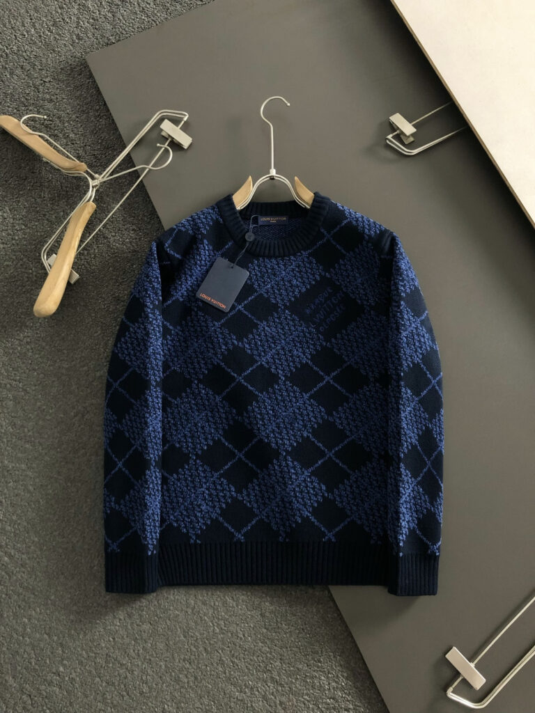 ディオール「Dior」秋冬用 ブルーのダイヤモンド柄 丸首 ウールニットセーター