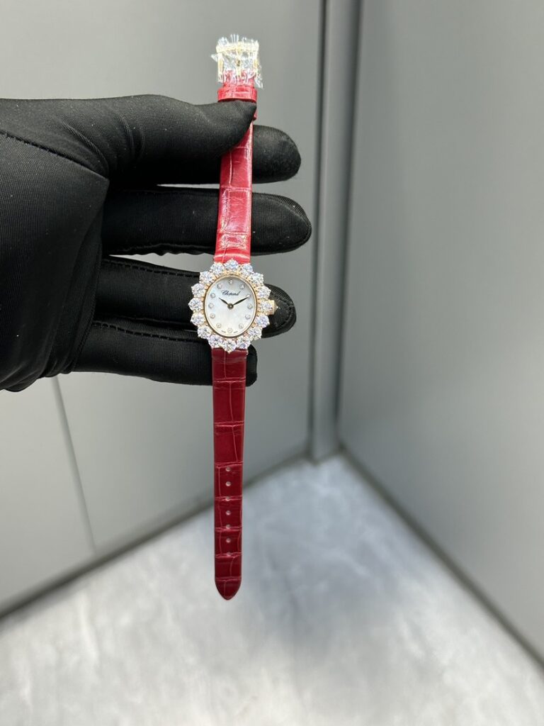 ショパール「Chopard」ハッピースポーツ ジョアイヤリーレディース ジュエリーウォッチ