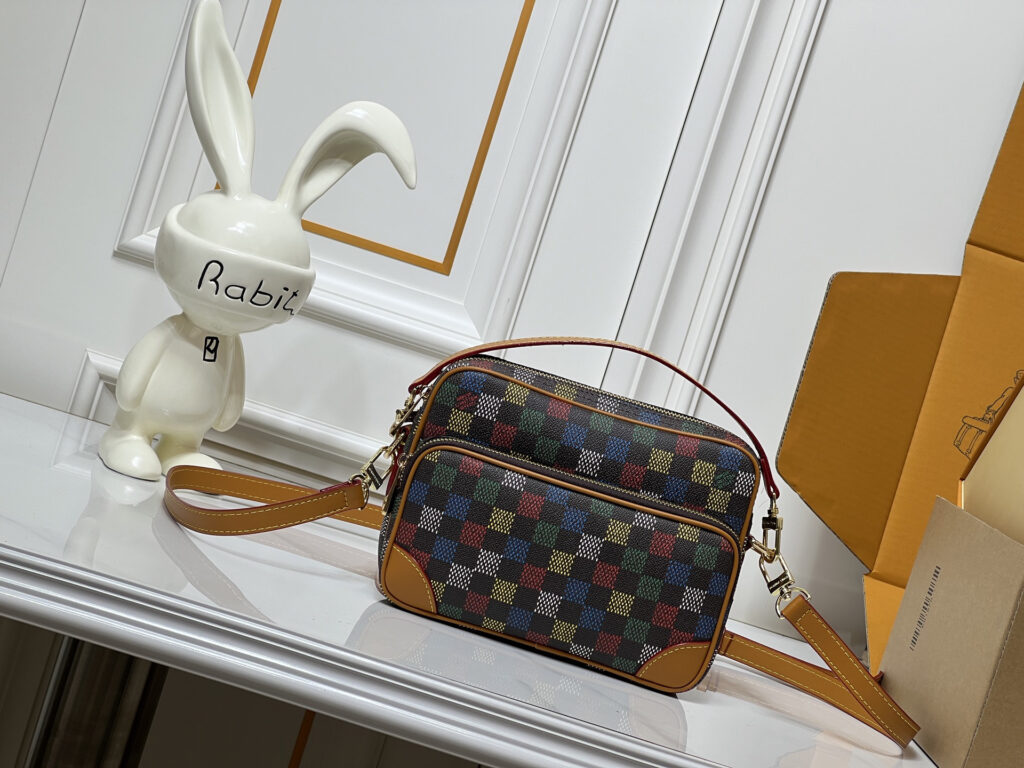 ルイ・ヴィトン「Louis Vuitton」Nil メッセンジャーバッグ