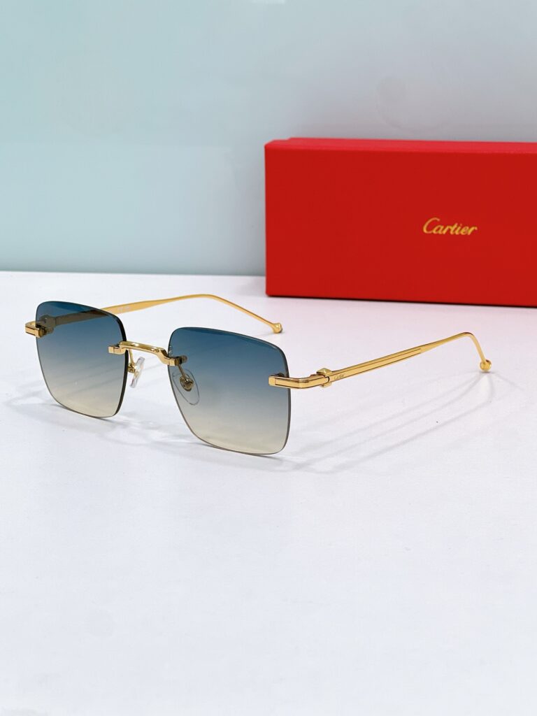 【高級品入庫】Cartier クラシカル貴族風サングラス「上質フレーム」