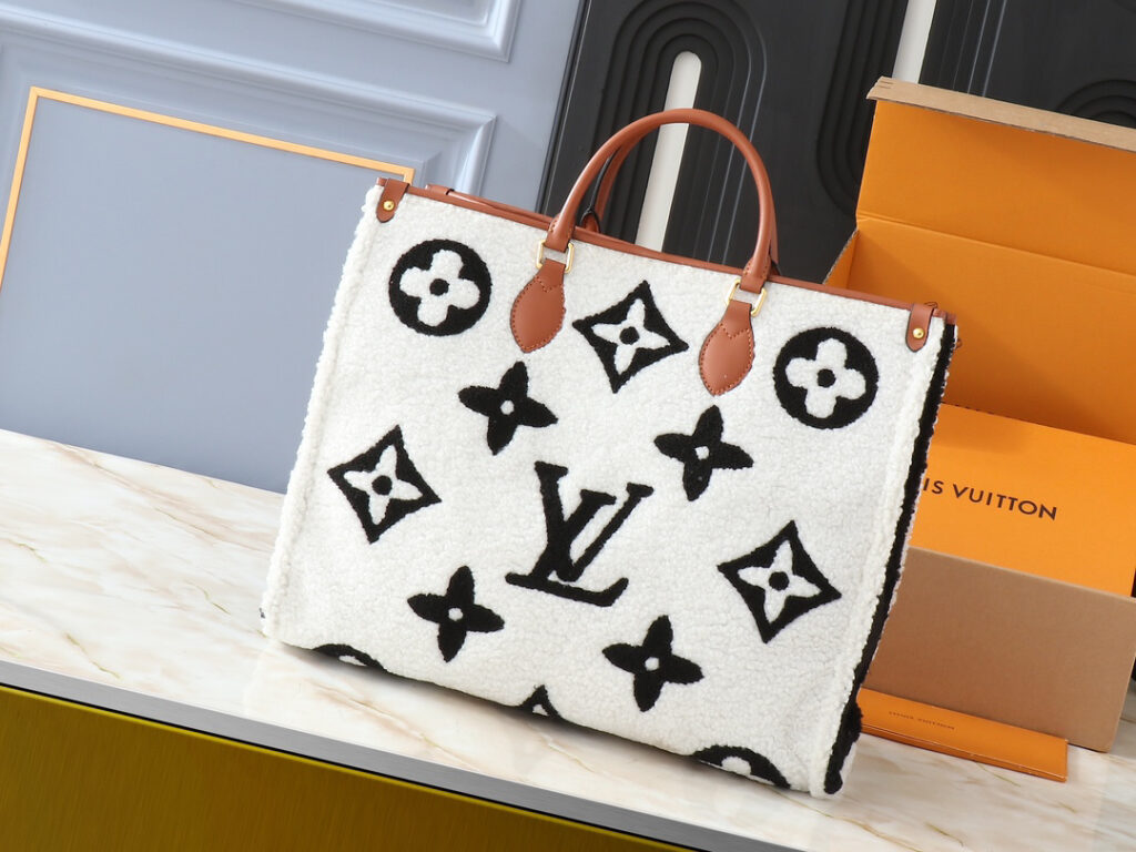 ルイ・ヴィトン オンザゴー GM バッグ「OnTheGo Bag」
