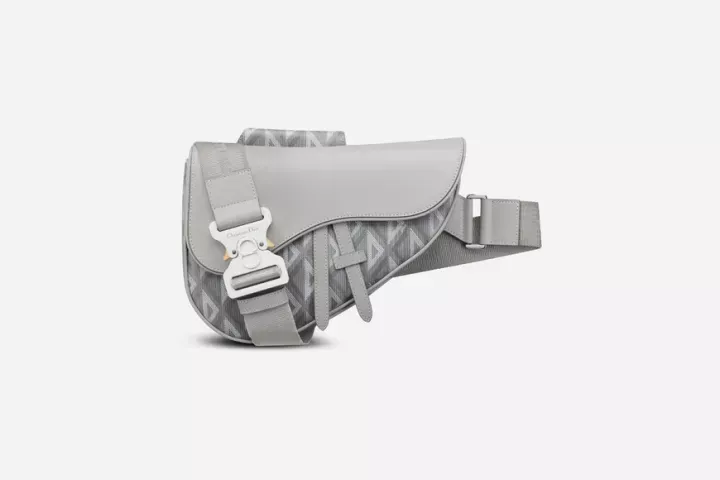 ディオール「Dior」 新作 SADDLE バッグ