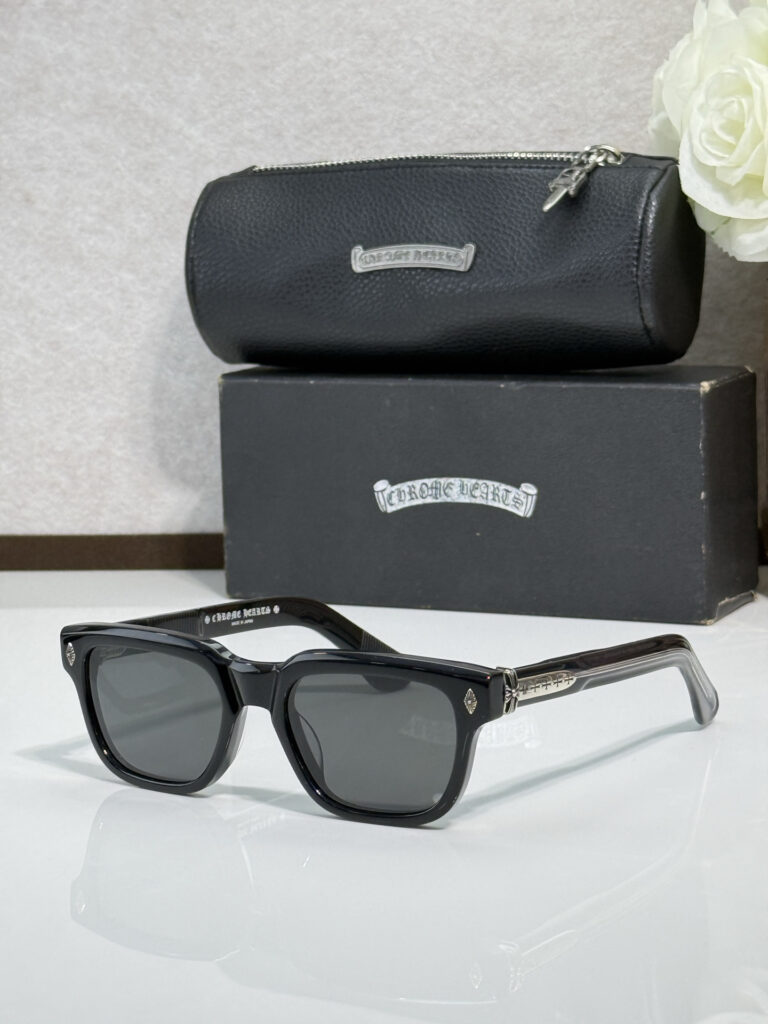 【希少新作】Chrome Hearts クロムハーツ ハードデザインサングラス「限定モデル」