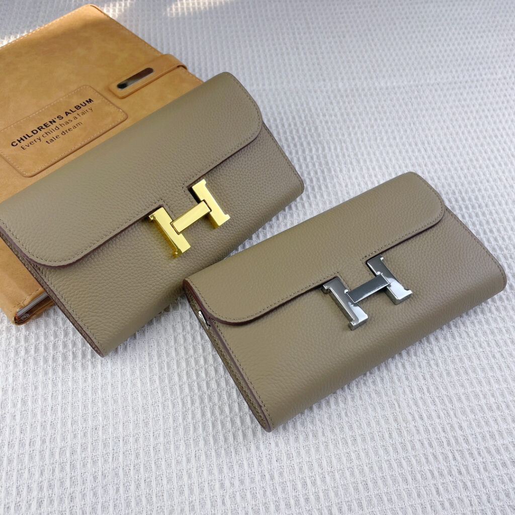 【限定新入荷】Hermès 高級レザー長財布「Constance Wallet」