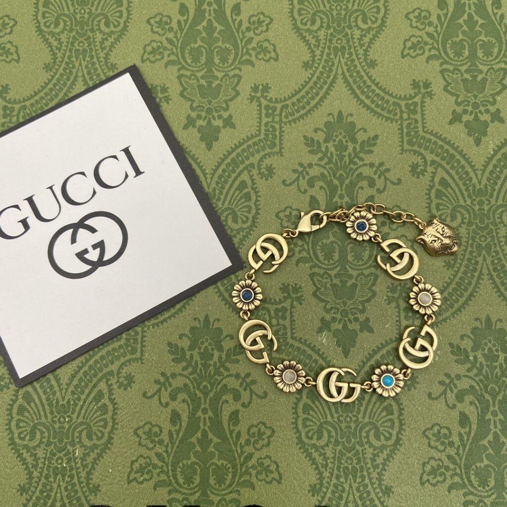 グッチ「Gucci」 GGマーモント デイジーフラワー ブレスレット