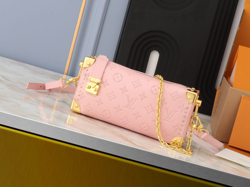 ルイ・ヴィトン LV x TM サイド･トランク MM バッグ「Side Trunk Bag」
