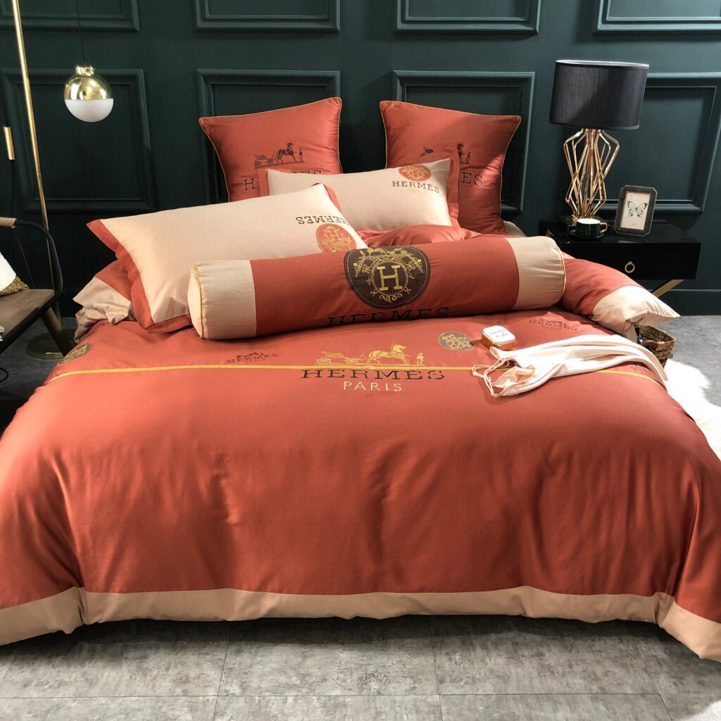 エルメス「Hermès」プレミアムコットン ゴールド&シルバー刺繍 4点セット