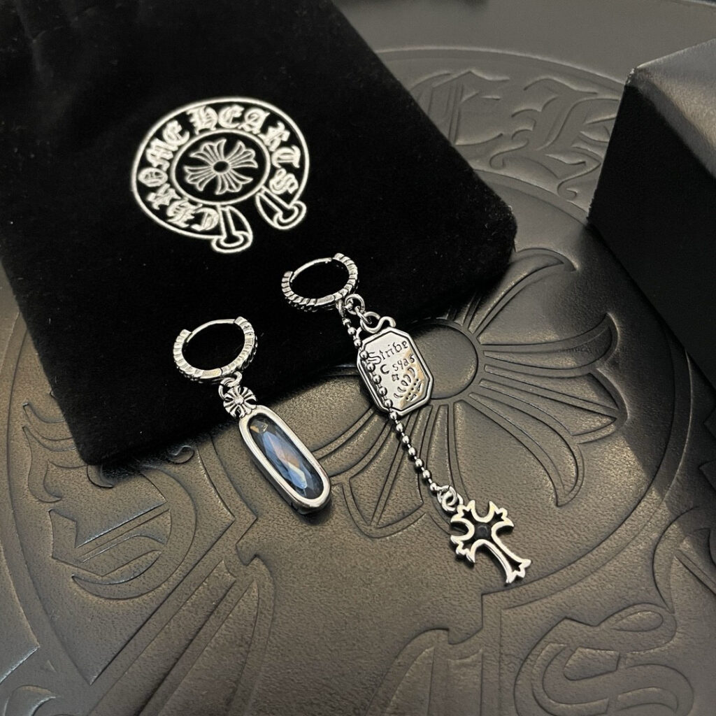 クロムハーツ「Chrome Hearts」クラシックヴィンテージ＆モダン イヤリング/ピアス/イヤカフ - ユニセックス