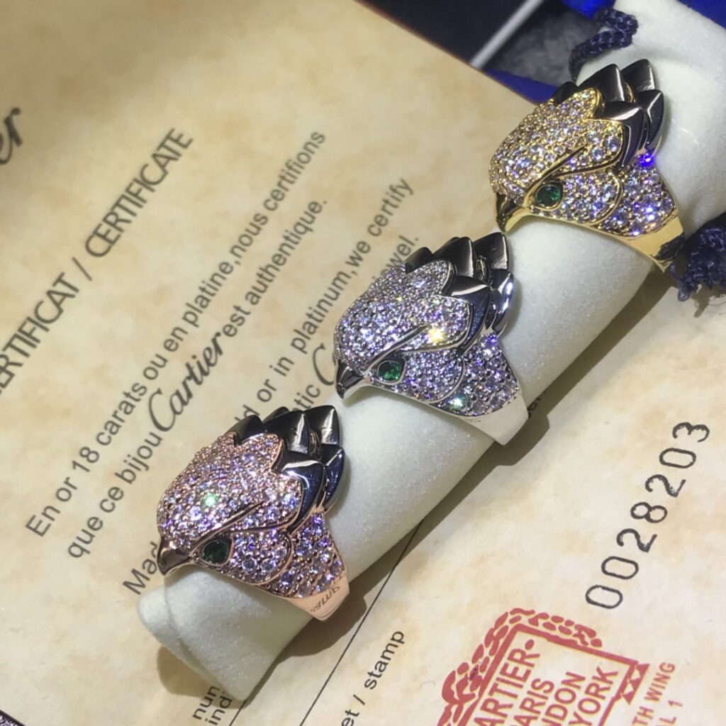 カルティエ「Cartier」フクロウ フルダイヤモンド カップルリング