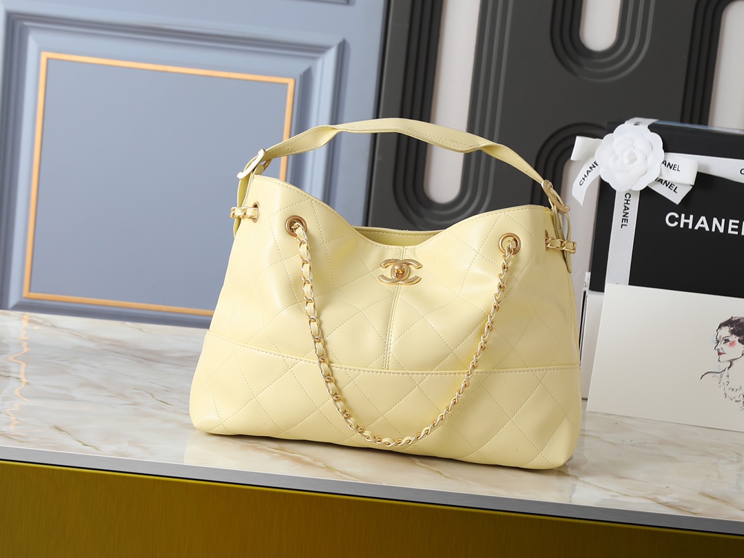 シャネル スモール ショッピングバッグ「Shopping Bag」