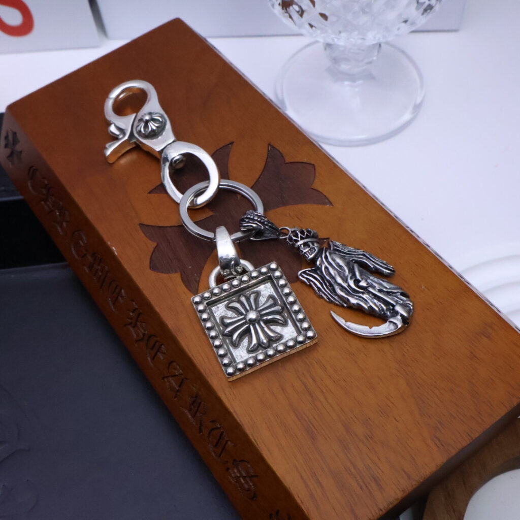 クロムハーツ「Chrome Hearts」キーホルダー&バッグチャーム - スタイルアイコン