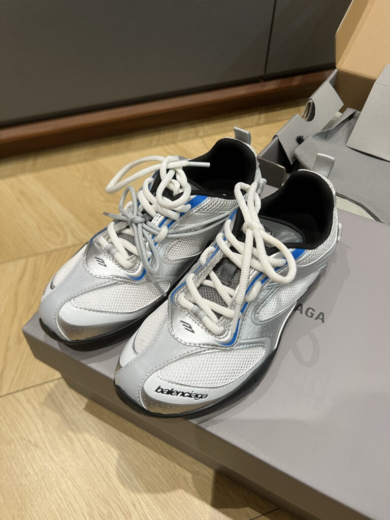 バレンシアガ レーダー スニーカー「Radar Sneaker」