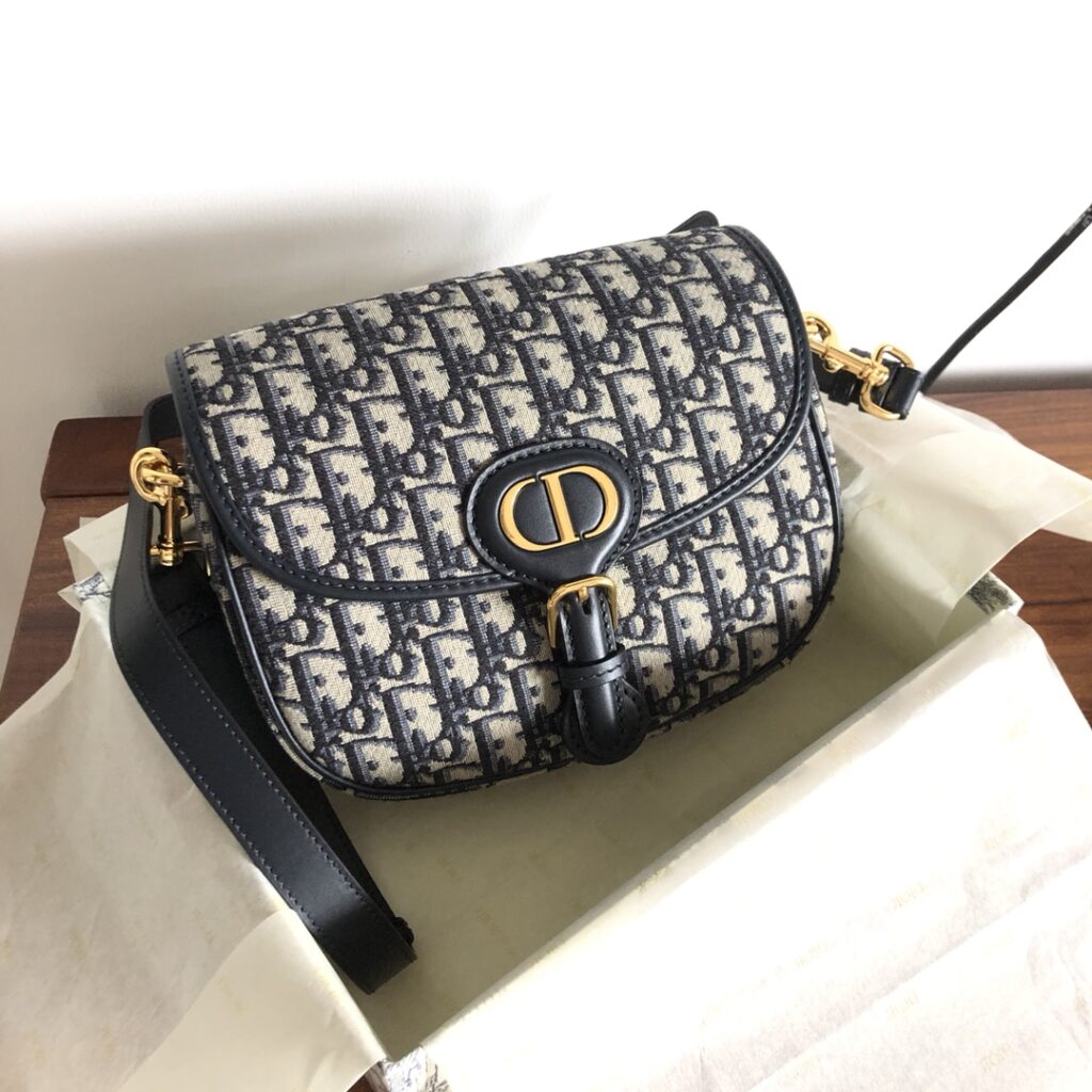 ディオール「Dior」 New Bobby ミニバッグ‌