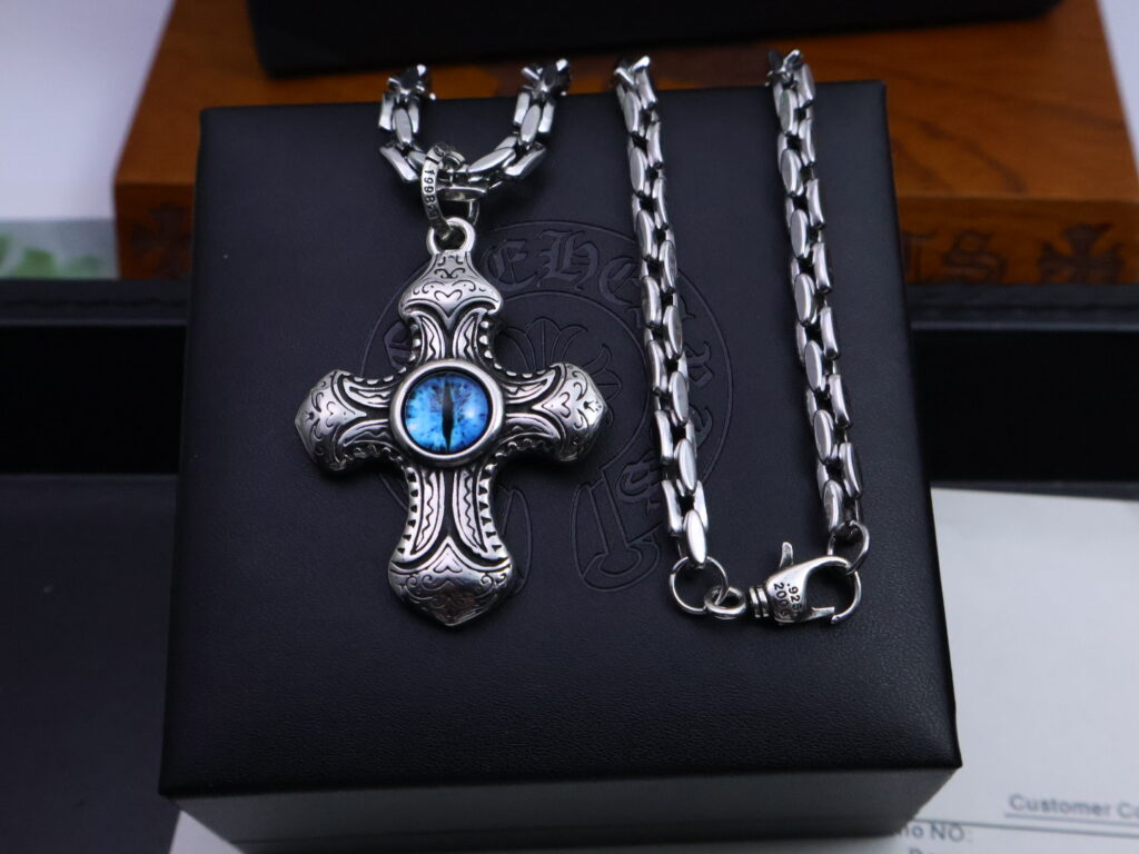 クロムハーツ「Chrome Hearts」チャームペンダント 2026