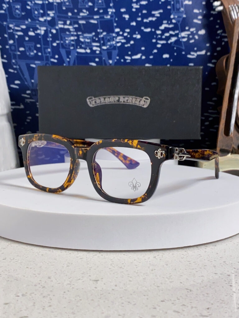 【希少新作】Chrome Hearts クロムハーツ ハードデザインサングラス「限定モデル」