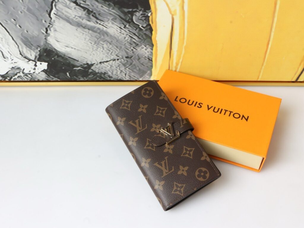 ルイ・ヴィトン LV ヴェルティカル ウォレット