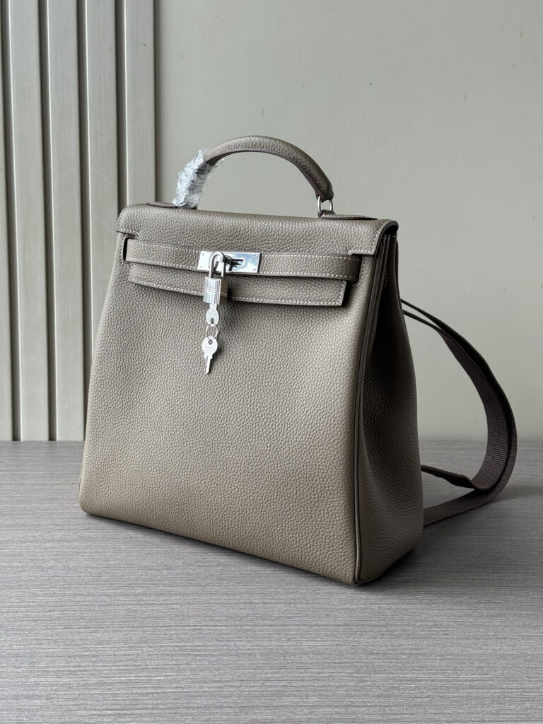 【定番人気】エルメス クラシック Kelly Ado 28 リュック