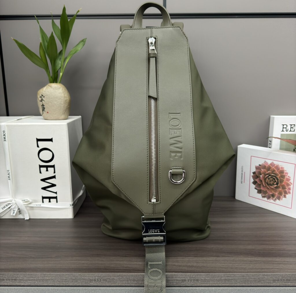 ロエベ「Loewe」Flex バックパック