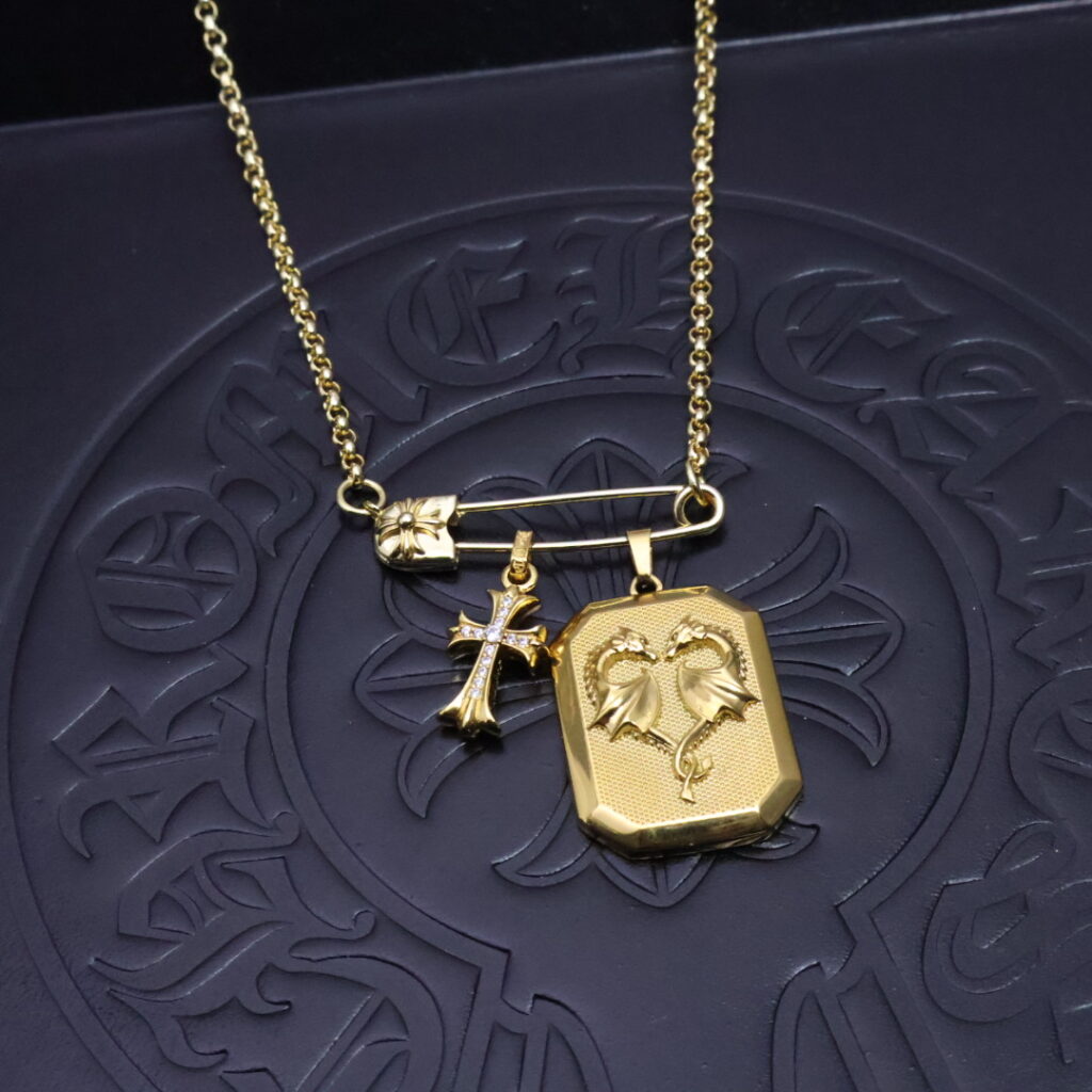 クロムハーツ「Chrome Hearts」チャームペンダント 2026