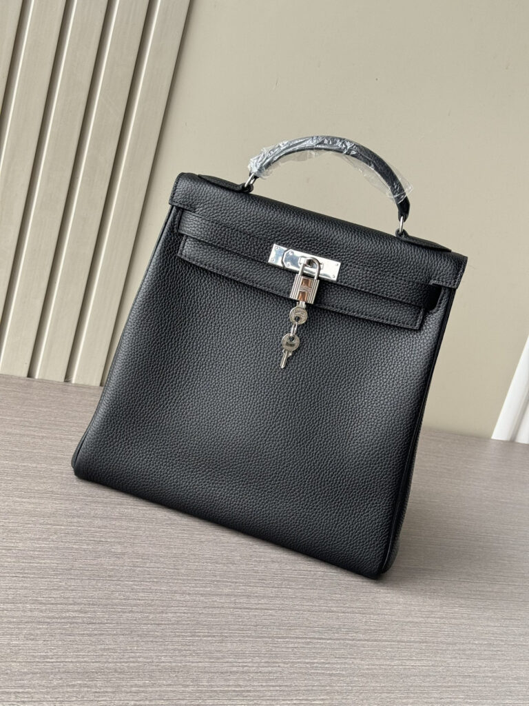 【定番人気】エルメス クラシック Kelly Ado 28 リュック