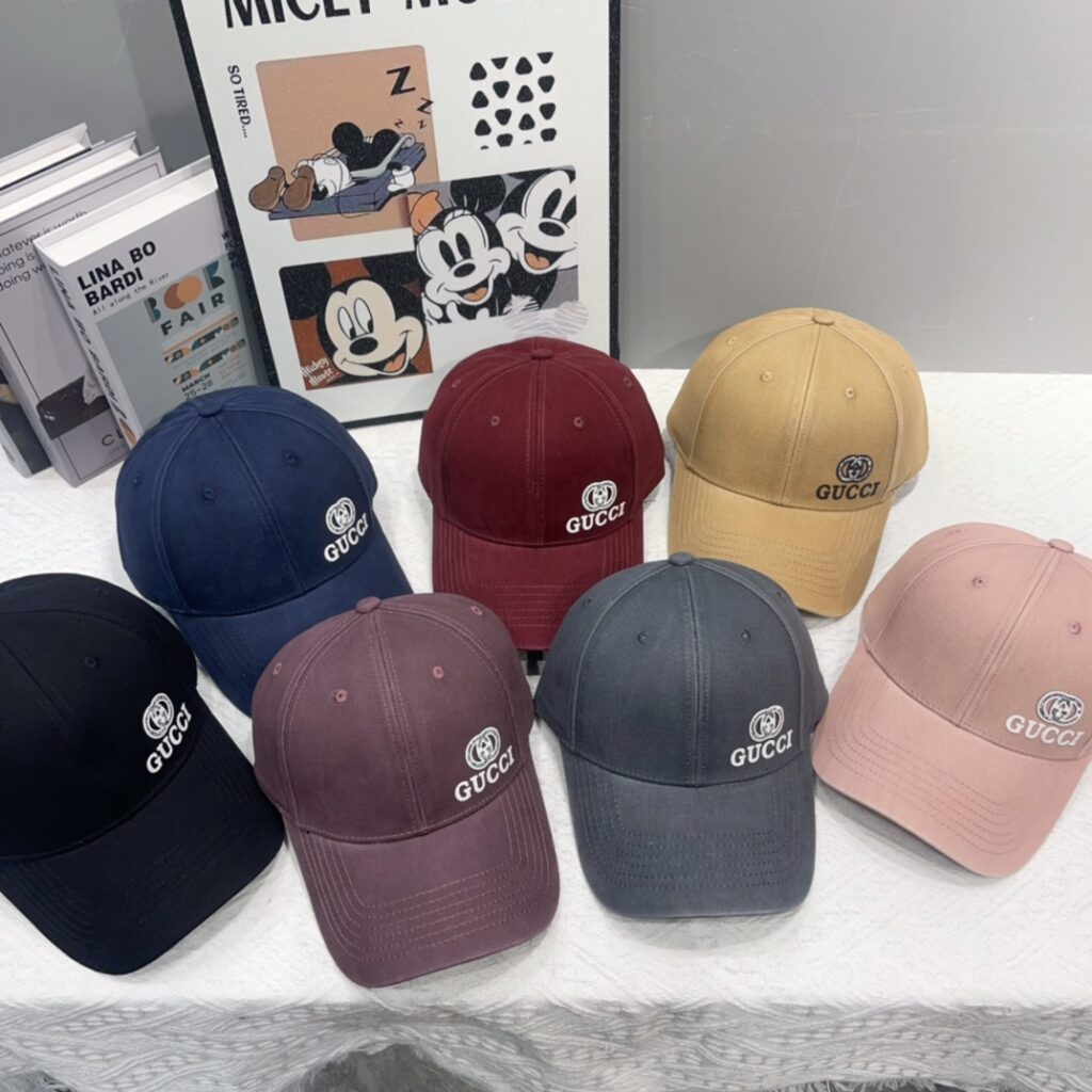 グッチ「Gucci」GGモノグラム ベースボールキャップ