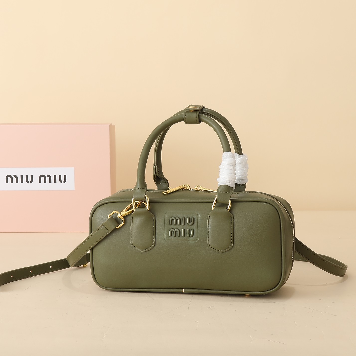 ミュウミュウ アルカディ レザー ラージバッグ「Arcadie Bag」
