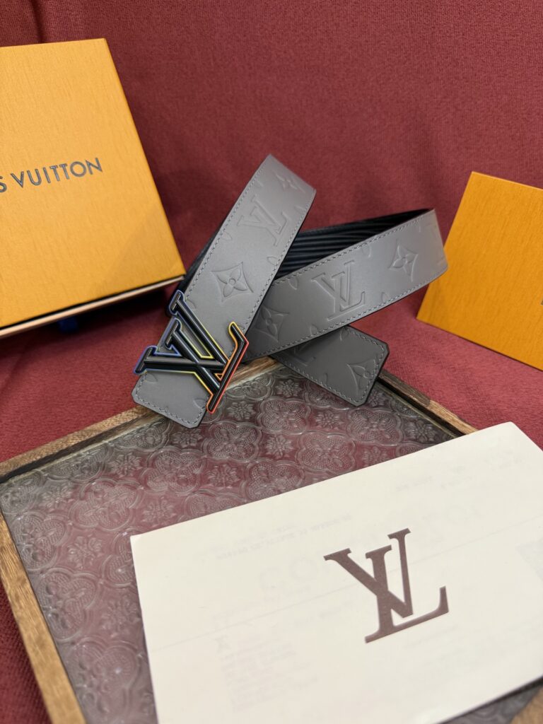 【日本未入荷】ルイヴィトン LV Dimension 両面使いベルト 40mm(全長約 100cm)