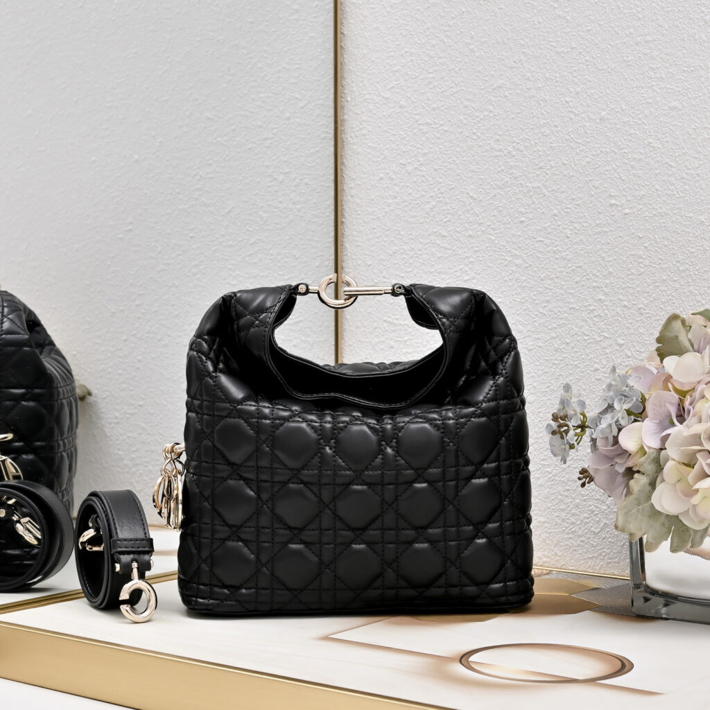 【大人気逸品】 ディオール ホーボー トートバッグ「Toujours Hobo」