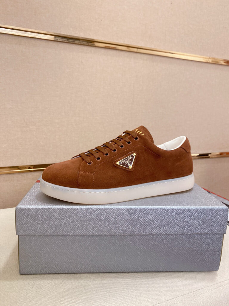 プラダ メンズ Lane Deerskin ローカット スニーカー