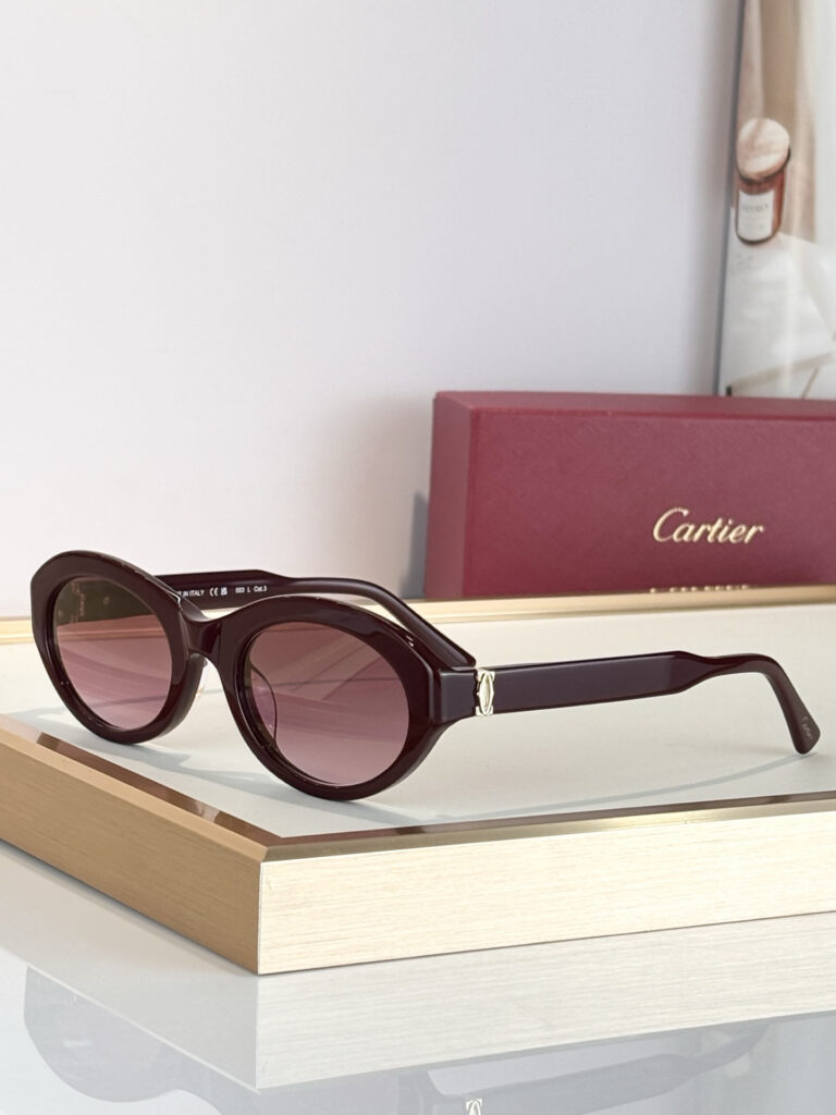 【高級品入庫】Cartier クラシカル貴族風サングラス「上質フレーム」