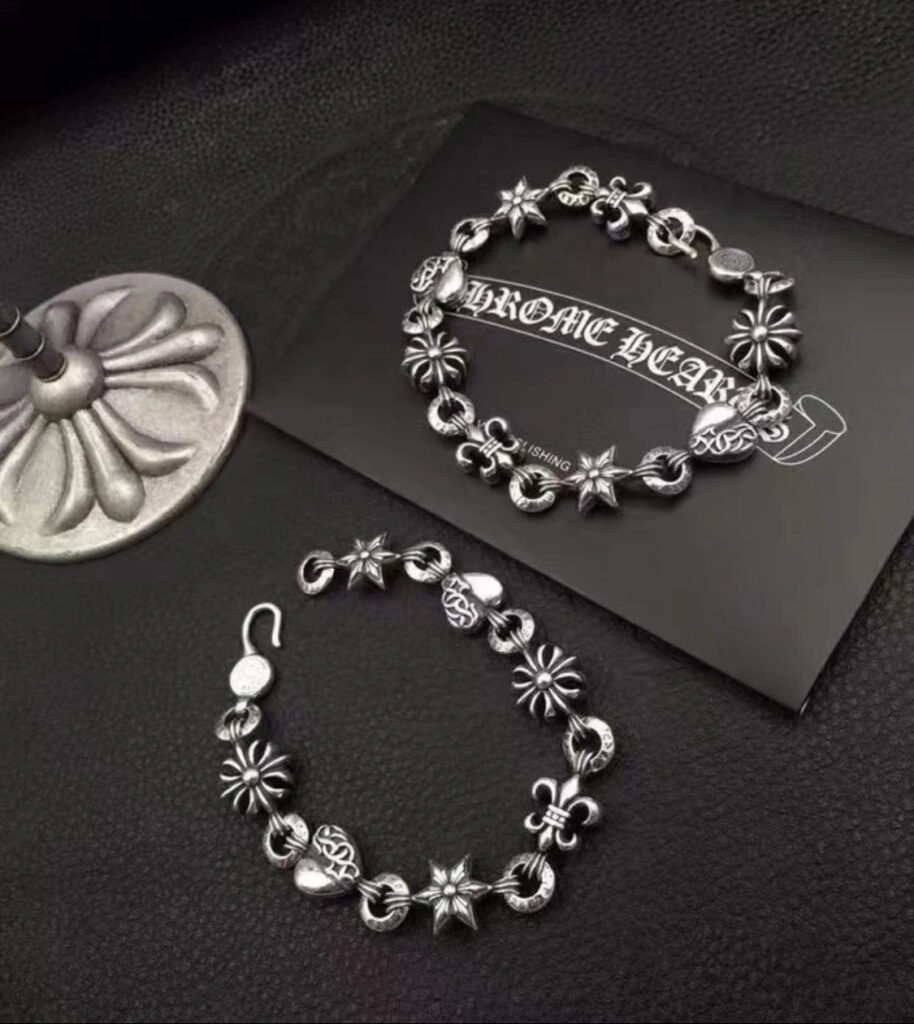 クロムハーツ「Chrome Hearts」ブレスレット - ヴィンテージ＆ロックテイスト ペア用