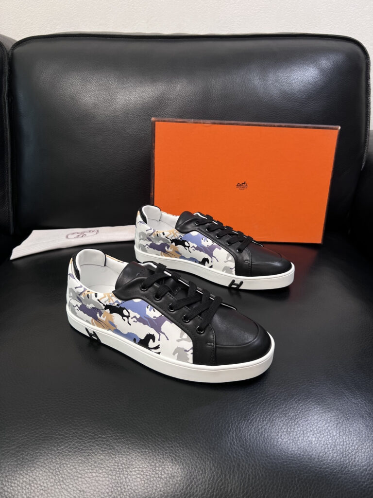 エルメス キッドシリーズ カジュアルスニーカー「Kid sneaker」