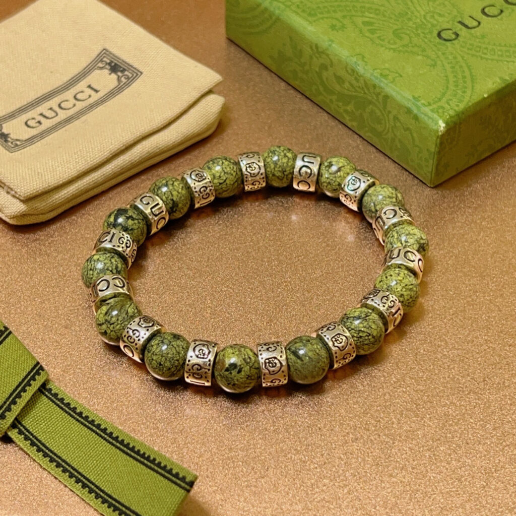 グッチ「Gucci」 リンク・トゥ・ラブ 薬王石 ブレスレット
