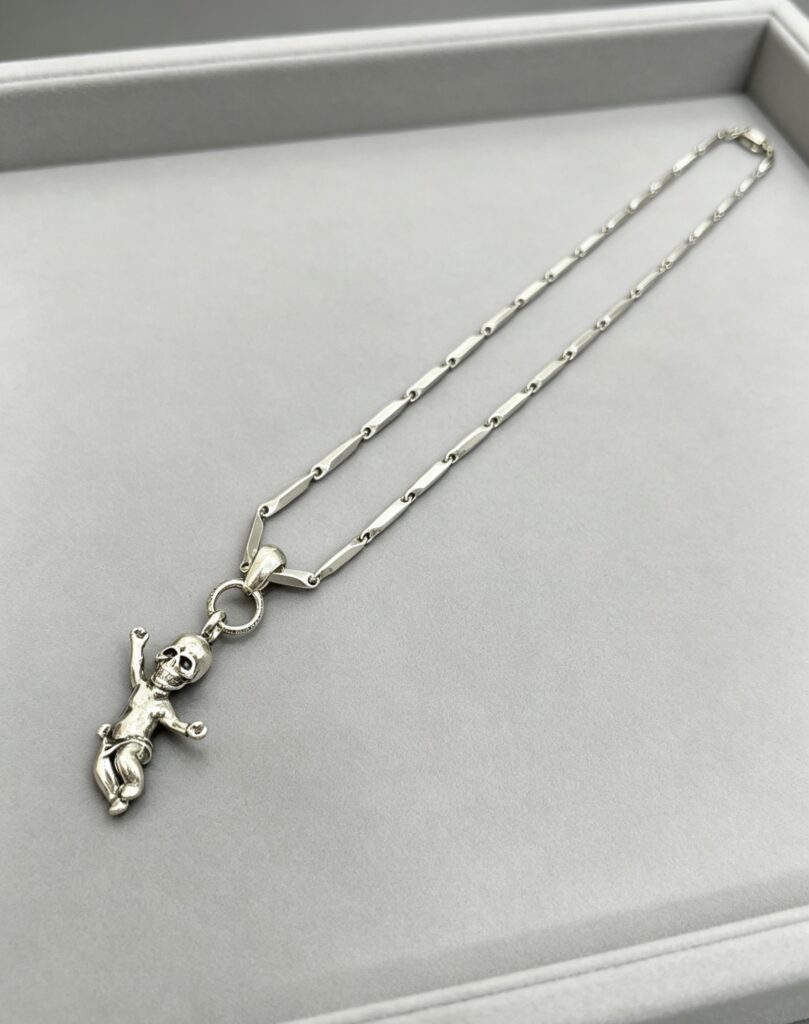 クロムハーツ「Chrome Hearts」チャームペンダント 2026