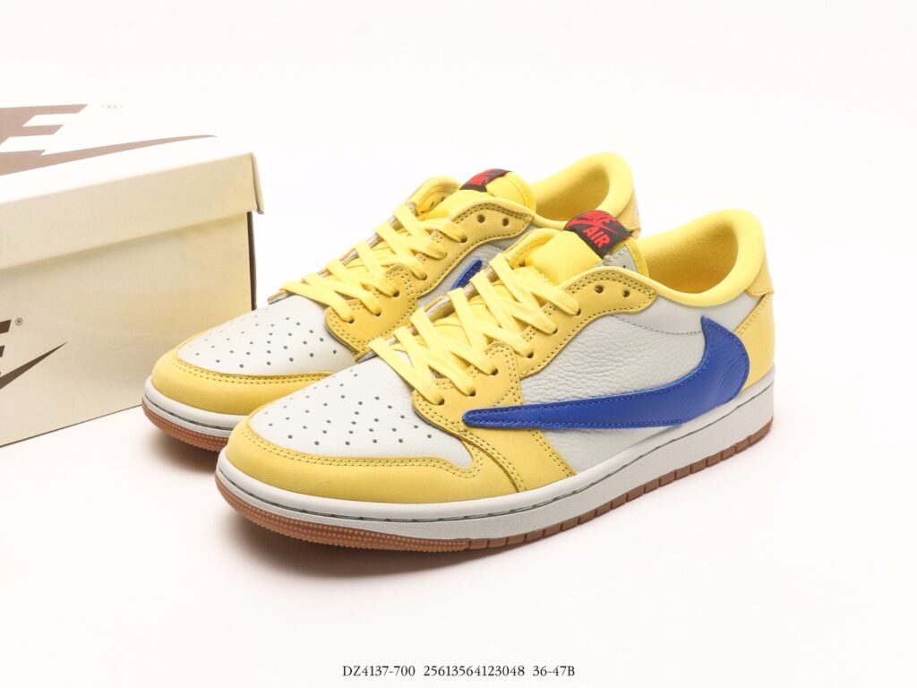 【日本未発売モデル】Travis Scott x Air Jordan 1 Retro Low OG SP スニーカー「Nike コラボモデル」