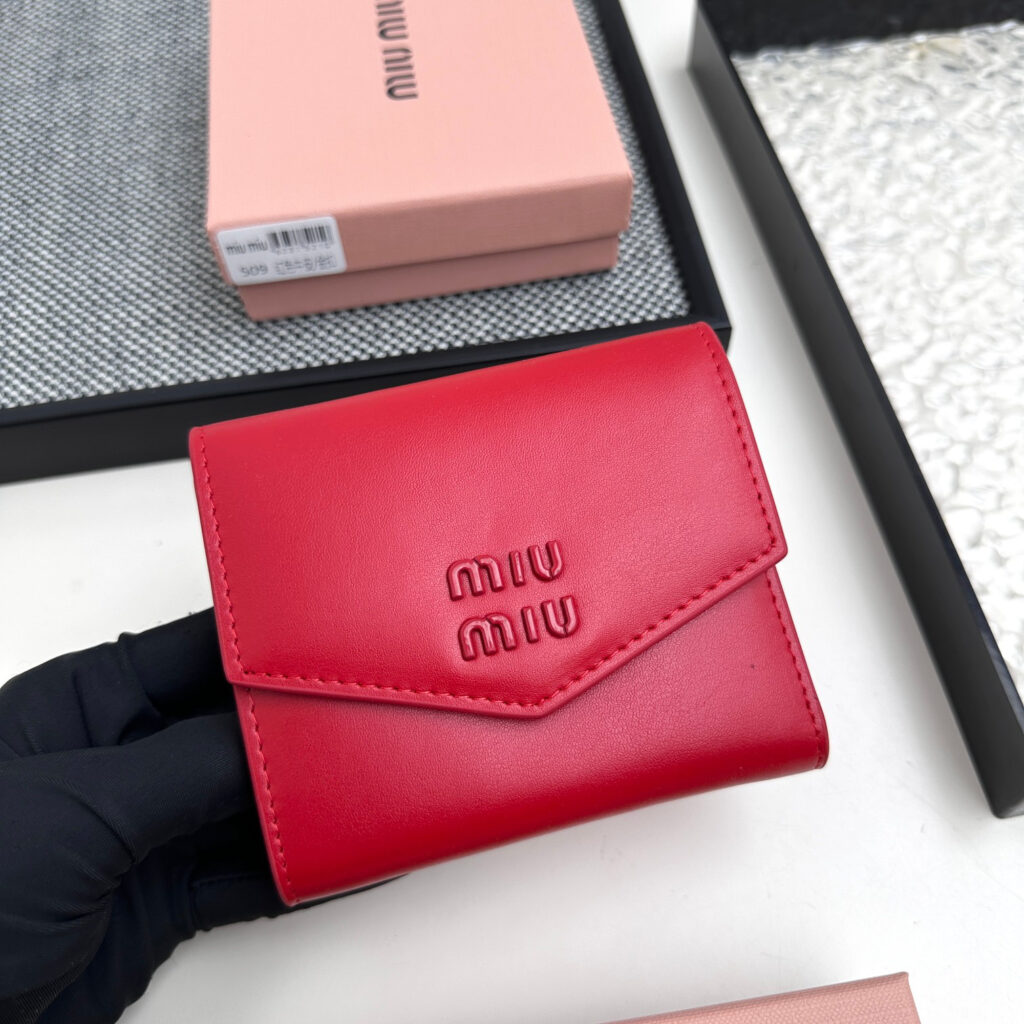 ミュウミュウ マテラッセレザー 財布「Matelassé Wallet」