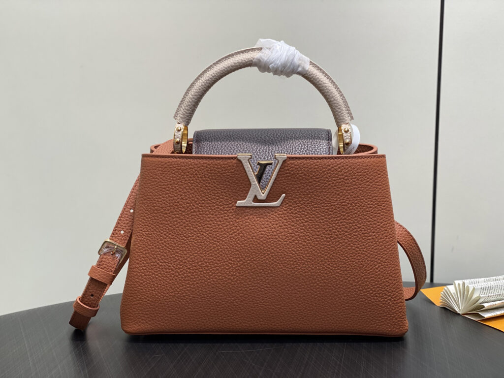 ルイ・ヴィトン「Louis Vuitton」Capucines 中号ハンドバッグ