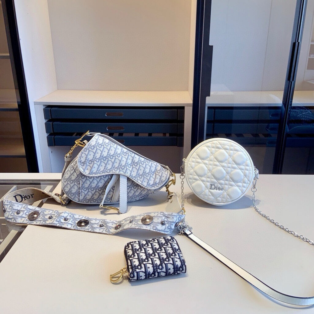 「ディオール」Dior 3 点セット サドルバッグ＋ラウンドバッグ＋財布