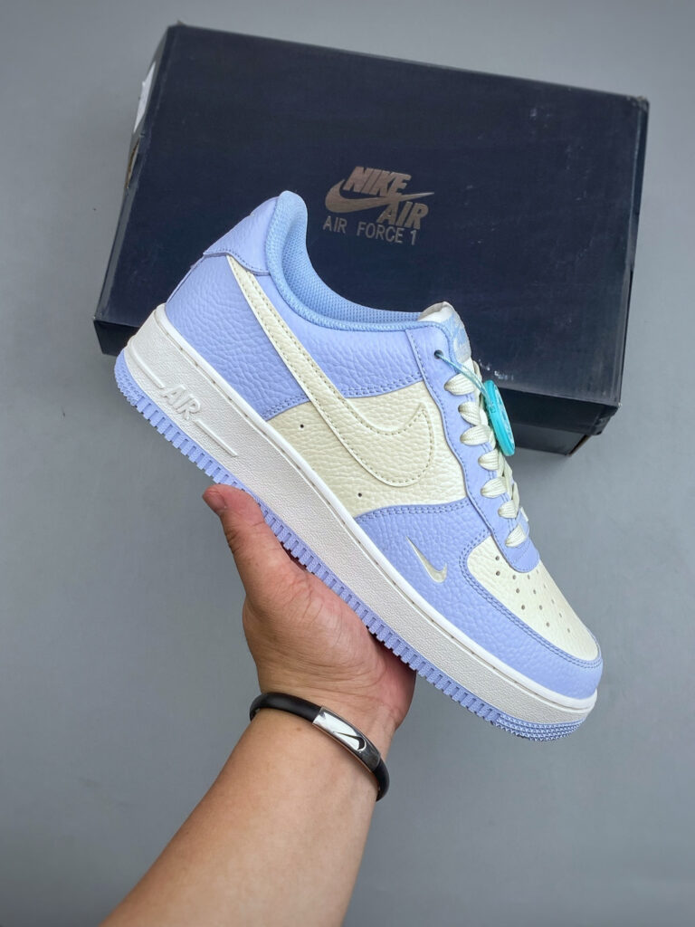 ナイキ エア フォース 1 トレンドスニーカー「Nike Air Force 1」