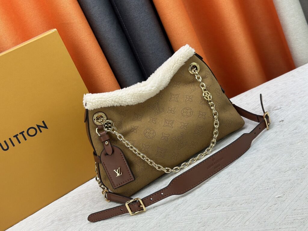 ルイ・ヴィトン キャリーオール BB バッグ「CarryAll Bag」