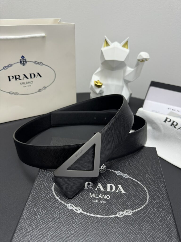 【高級品倉庫到着】Prada イタリアンビジネスベルト「全長約 100cm」