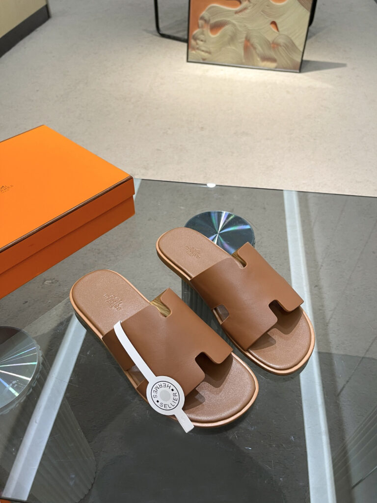 エルメス［Hermès］イタリア製 ハンドメイド牛革シューズ