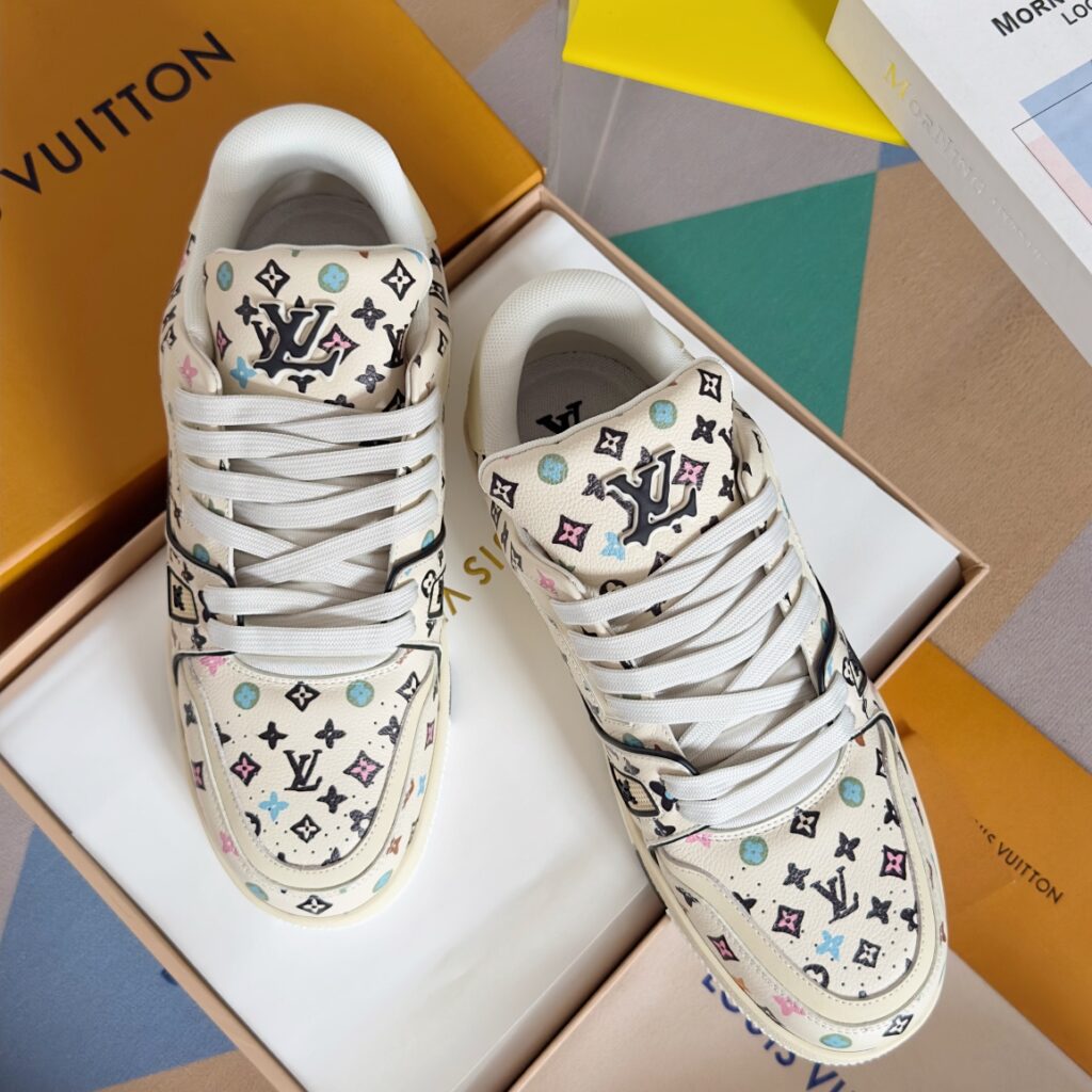 ルイ・ヴィトン「LV Trainer」クラシックシリーズ ファッショントレンドカジュアルスニーカー