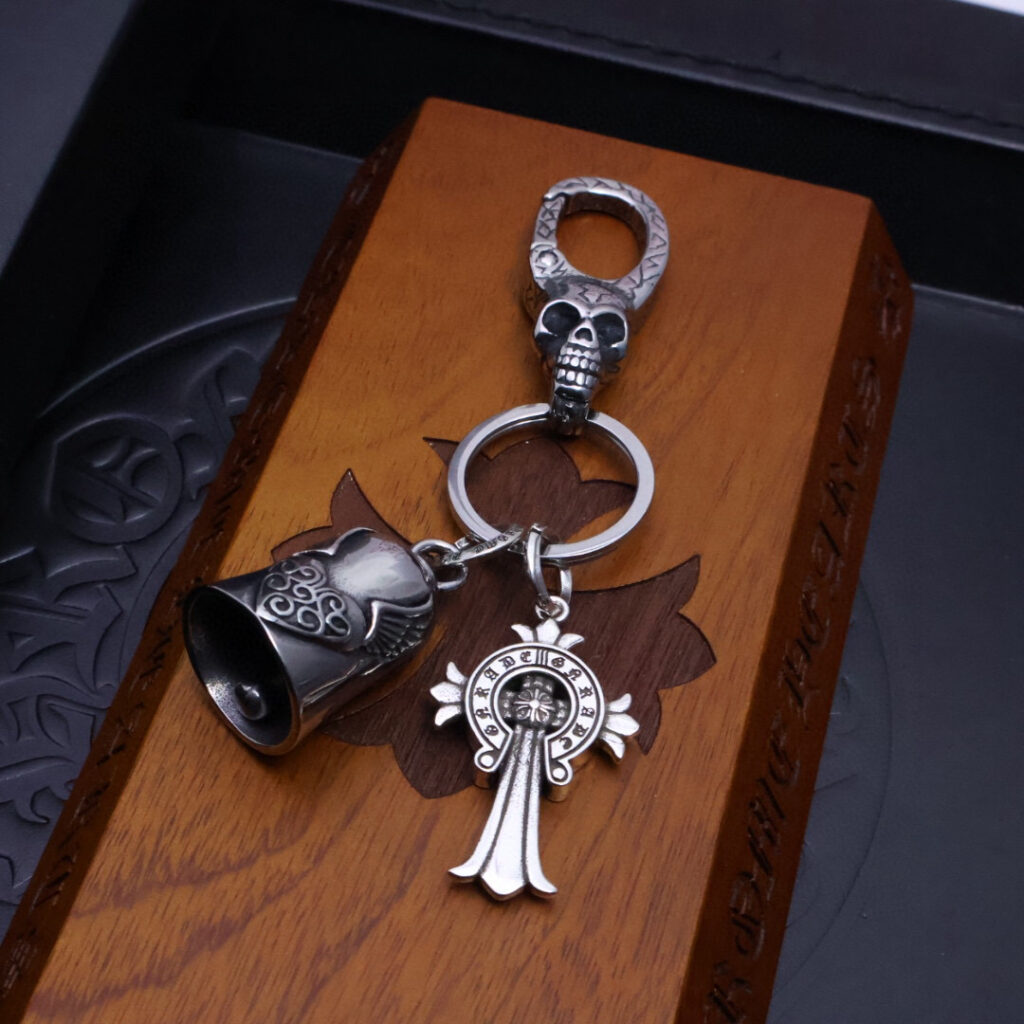 クロムハーツ「Chrome Hearts」キーホルダー＆バッグチャーム - トレンドシンボル