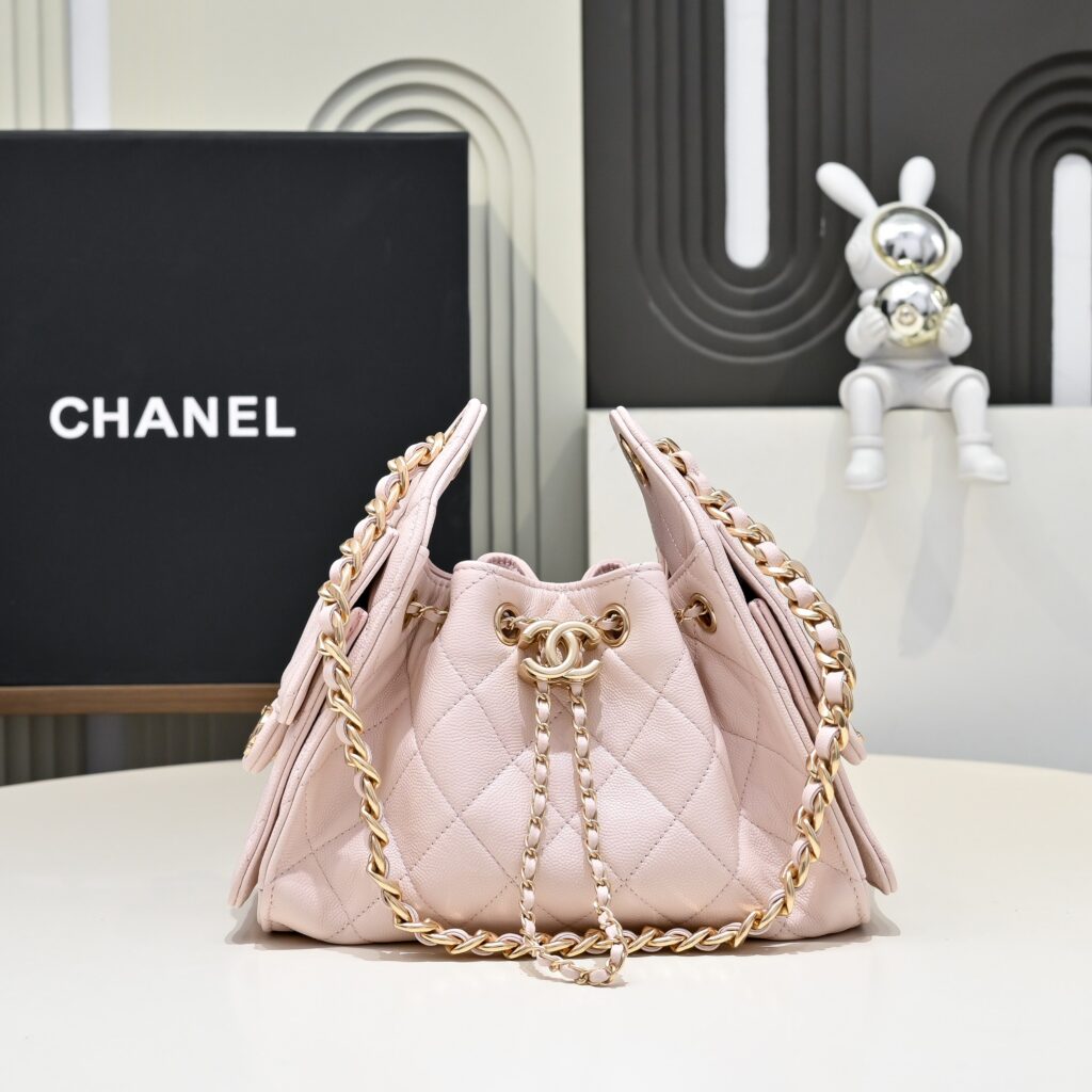 シャネル 25 ミニ/スモール ハンドバッグ「CHANEL 25 Handbag」